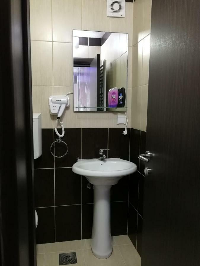Vladana Lux App Kruševac Exterior foto